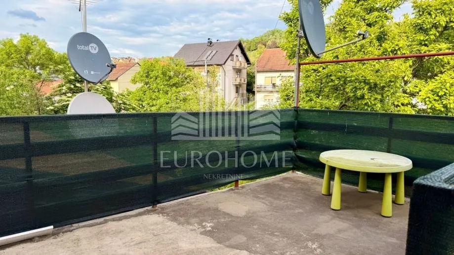 adaptiran stan 97m2 s terasom i parkingom 2988€/m2- mirna l (prodaja) - slika 12