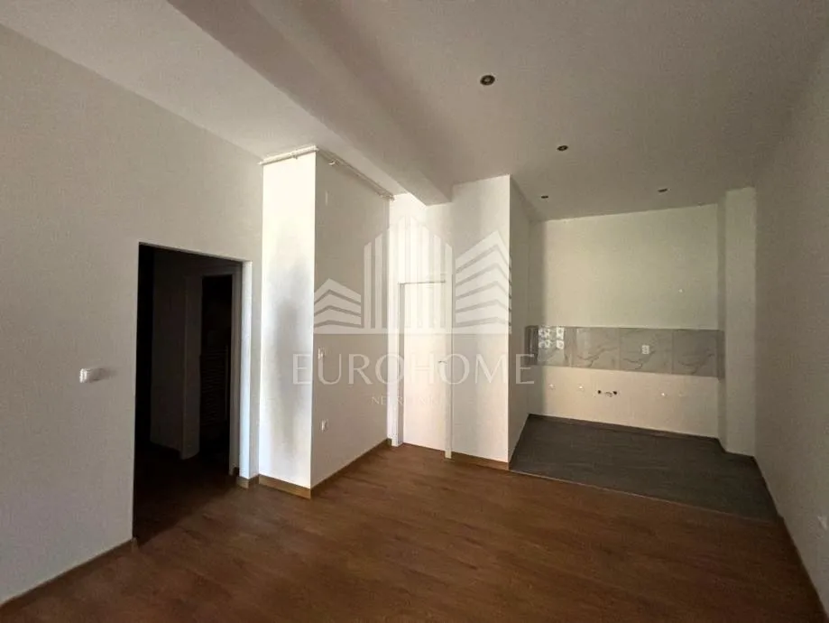 strogi centar đakova – moderan trosoban stan 68,49 m² s liftom i parkingom - slika 6