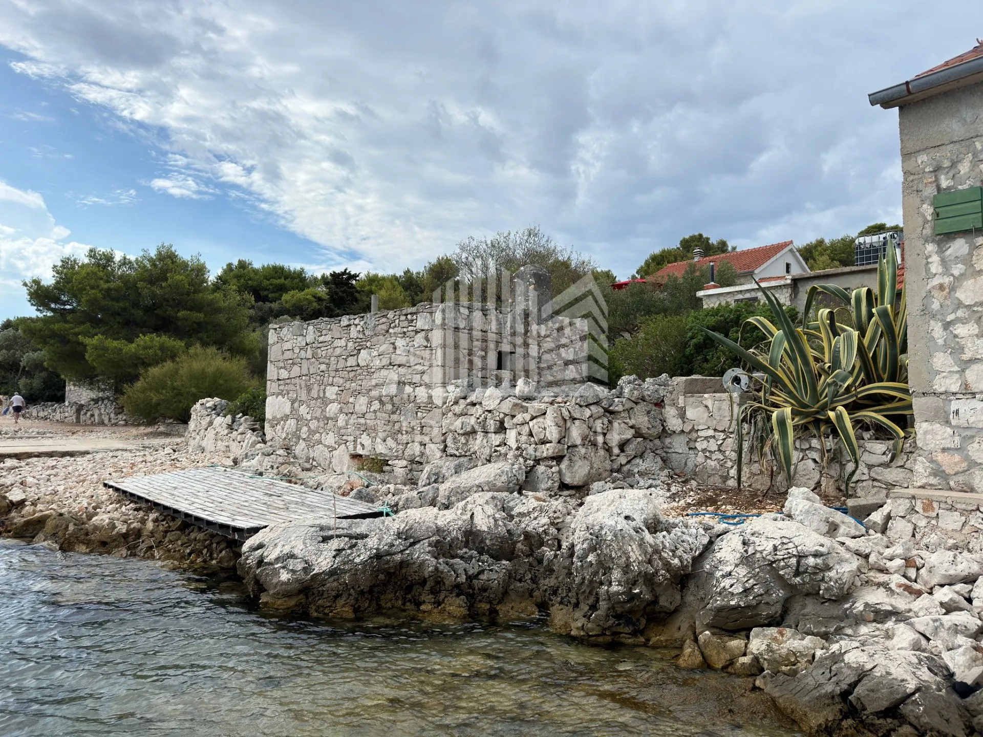 autentična dalmatinska kuća od 66 m2 na otoku žutu – mir, priroda i šarm kornata - slika 9