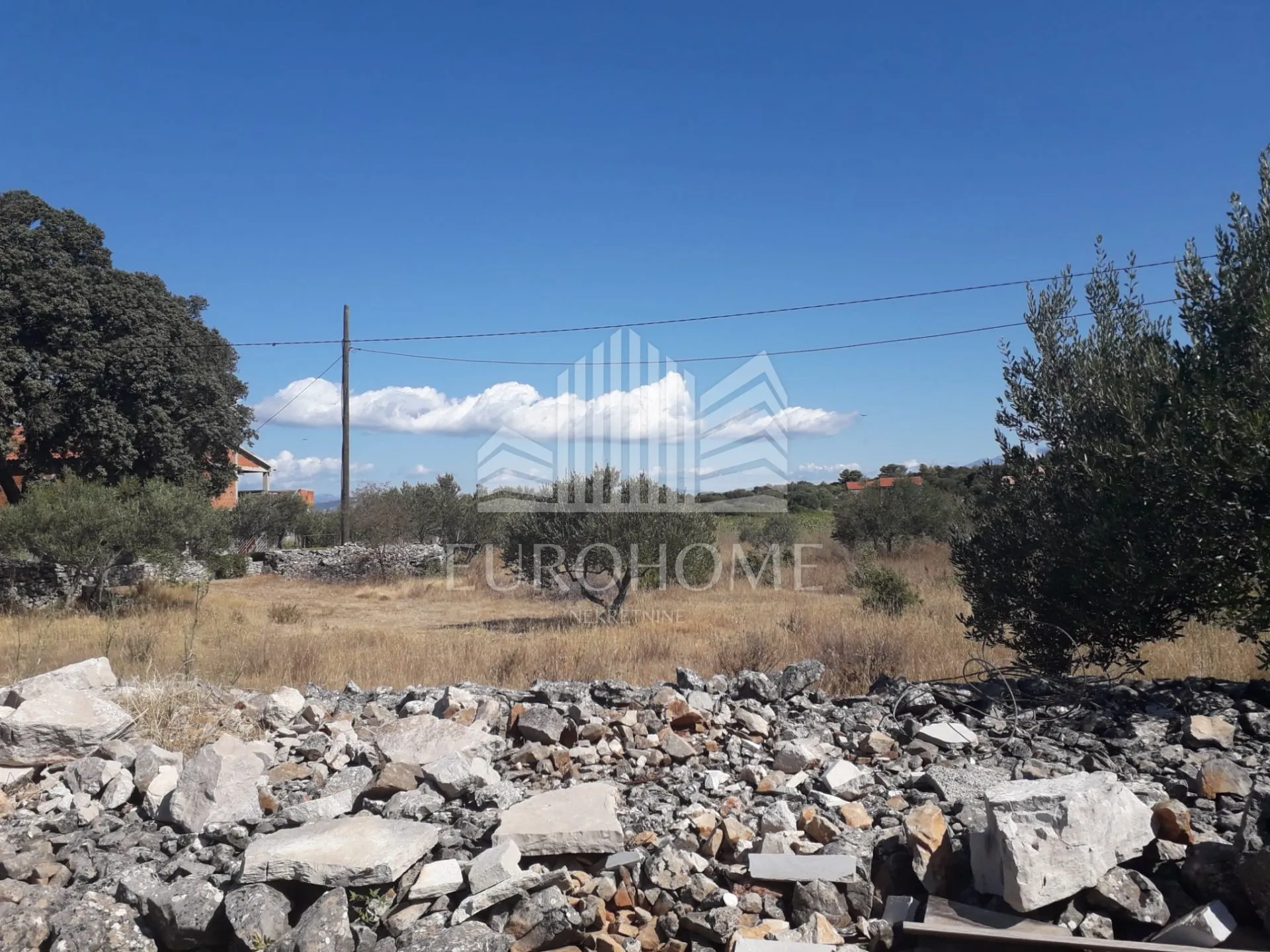 hvar građevinsko zemljište odlična cijena 1867 m2 (poljica) - slika 3