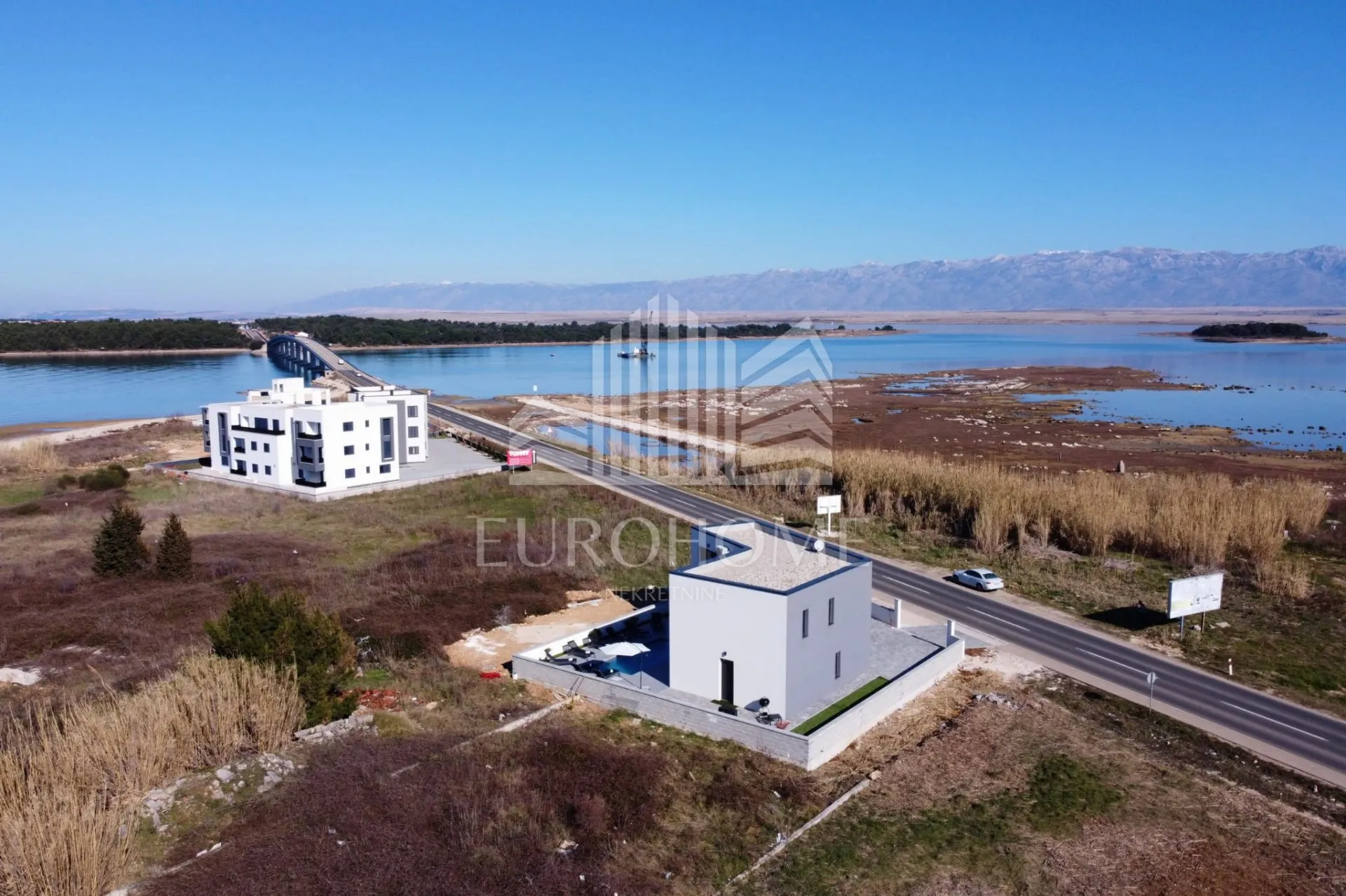 potpuno opremljena vila, privlaka (464 m2) - slika 45