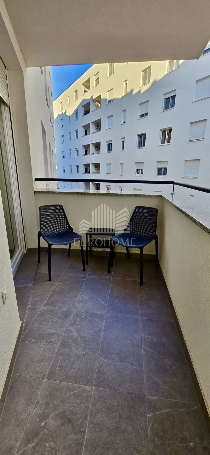 najam-vukomerec, dvosoban stan-garaža - slika 6