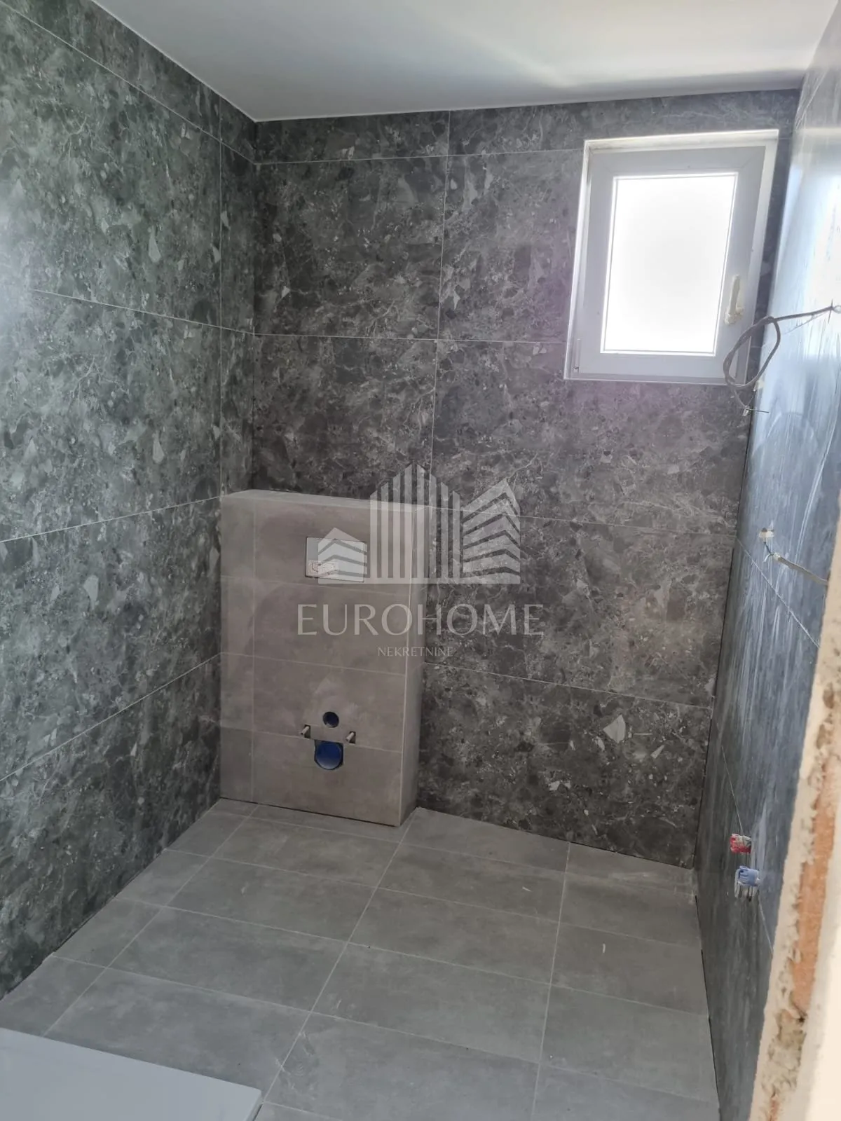 mandre,pag,novogradnja s pogledom,4s stan,117 m2,200m od mora - slika 8