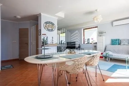 kuća s bazenom za najam – črnomerec, završje, zagreb - slika 6