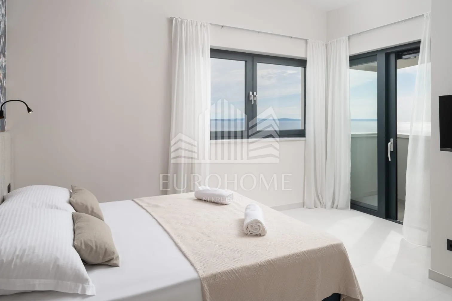 split, podstrana, urbana villa 300m od mora - slika 44