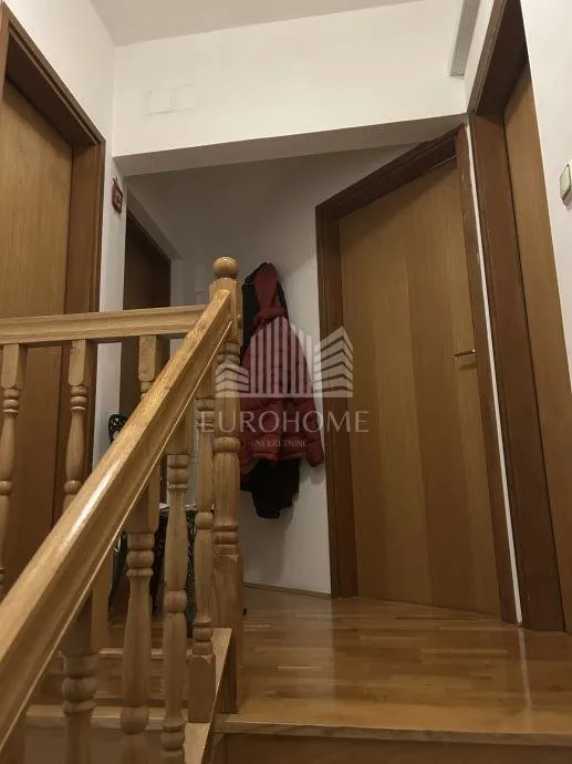 5s dvoetažni stan 122m2, garaža, trešnjevka sjever - slika 9