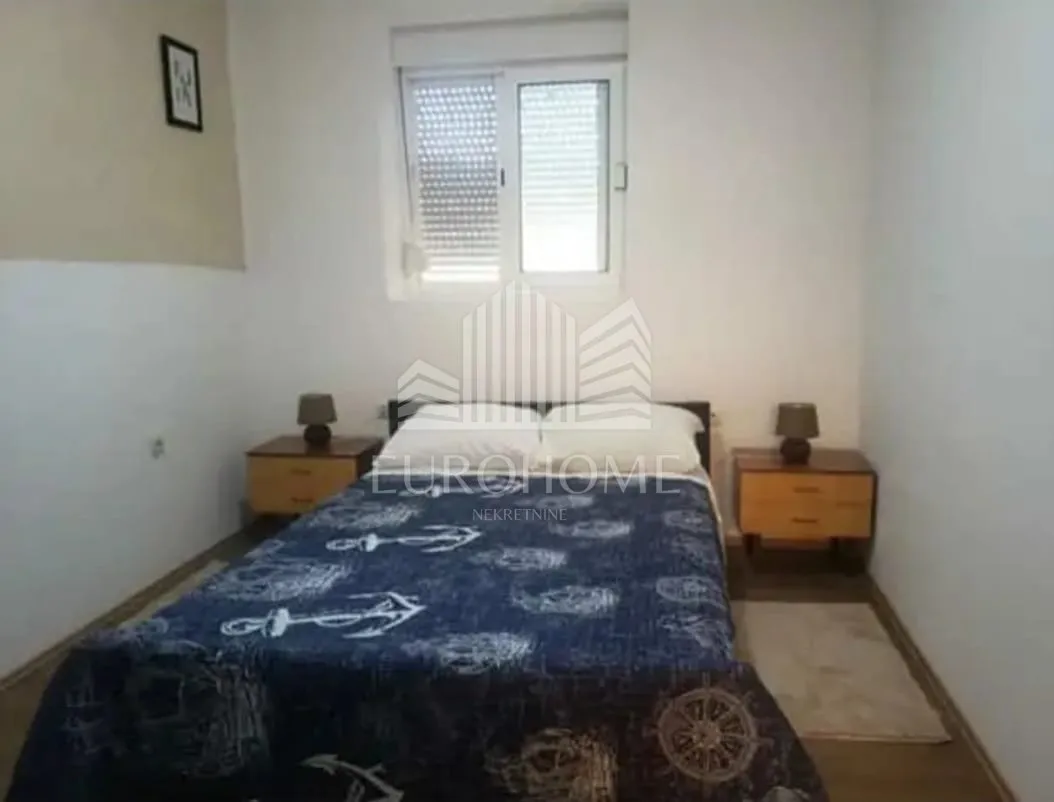 jedinstvena prilika,preko,,4kuće za obnovu,420m2,30m od mora - slika 7