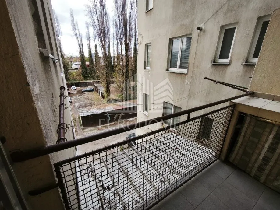 savska, četverosoban stan s terasom i balkonom, 90 m2 - slika 8