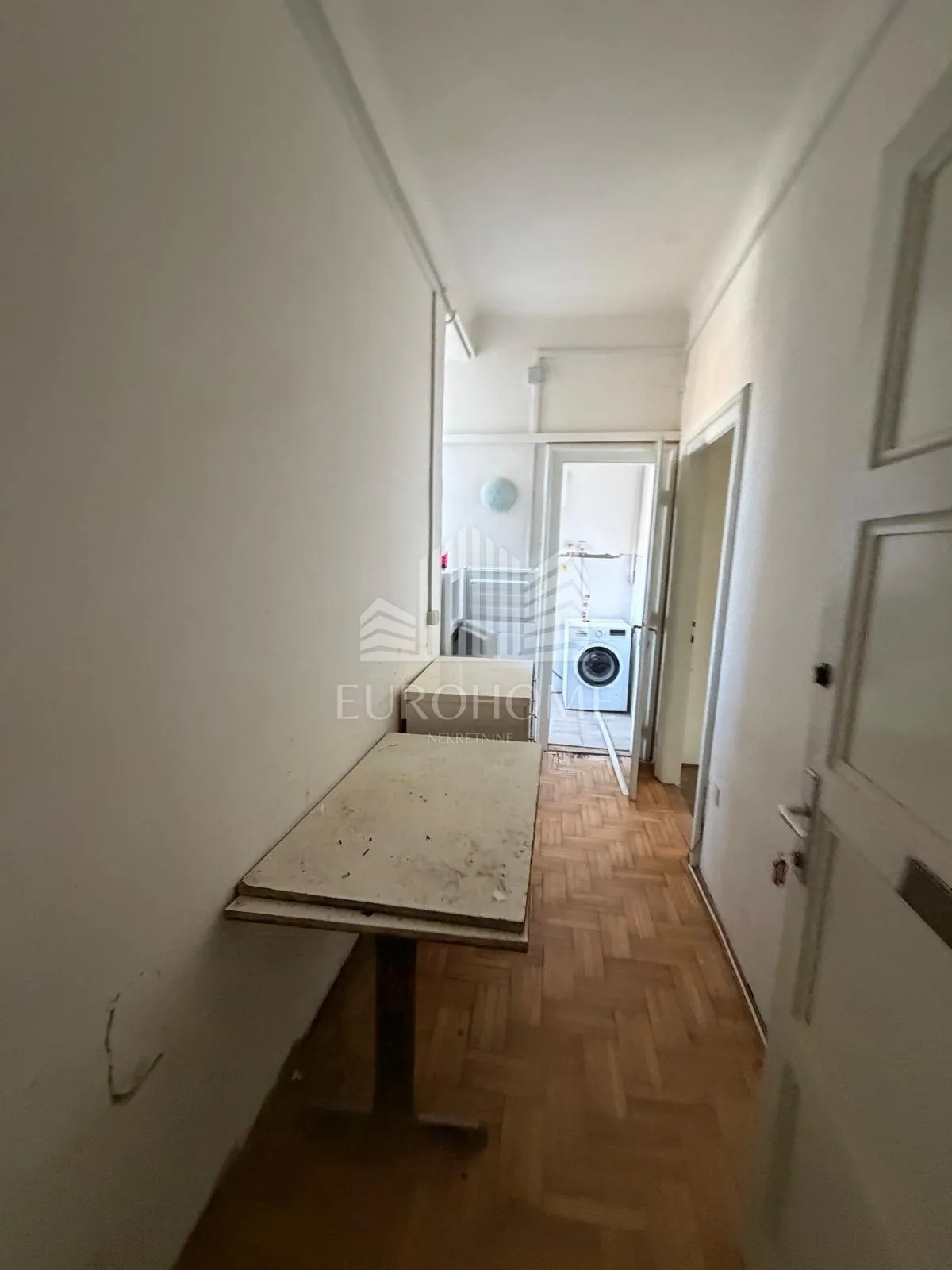 najam za radnike(max70) zgrada 7 stanova,medveščak, 19 €/m2 - slika 22