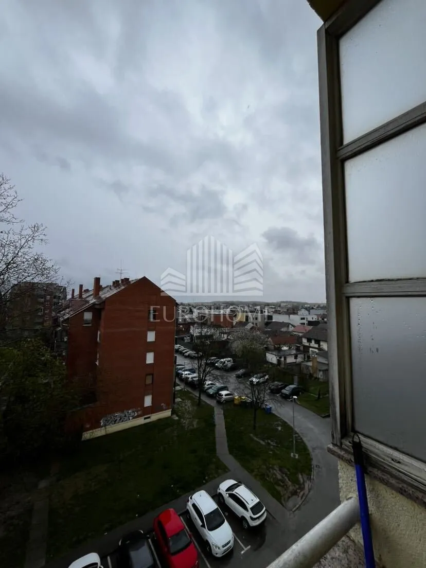retfala, namješten trosoban stan, lift, garaža, 125m2 - slika 27