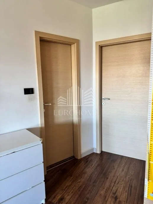 stan 68m², jarun, pogled na park - slika 7