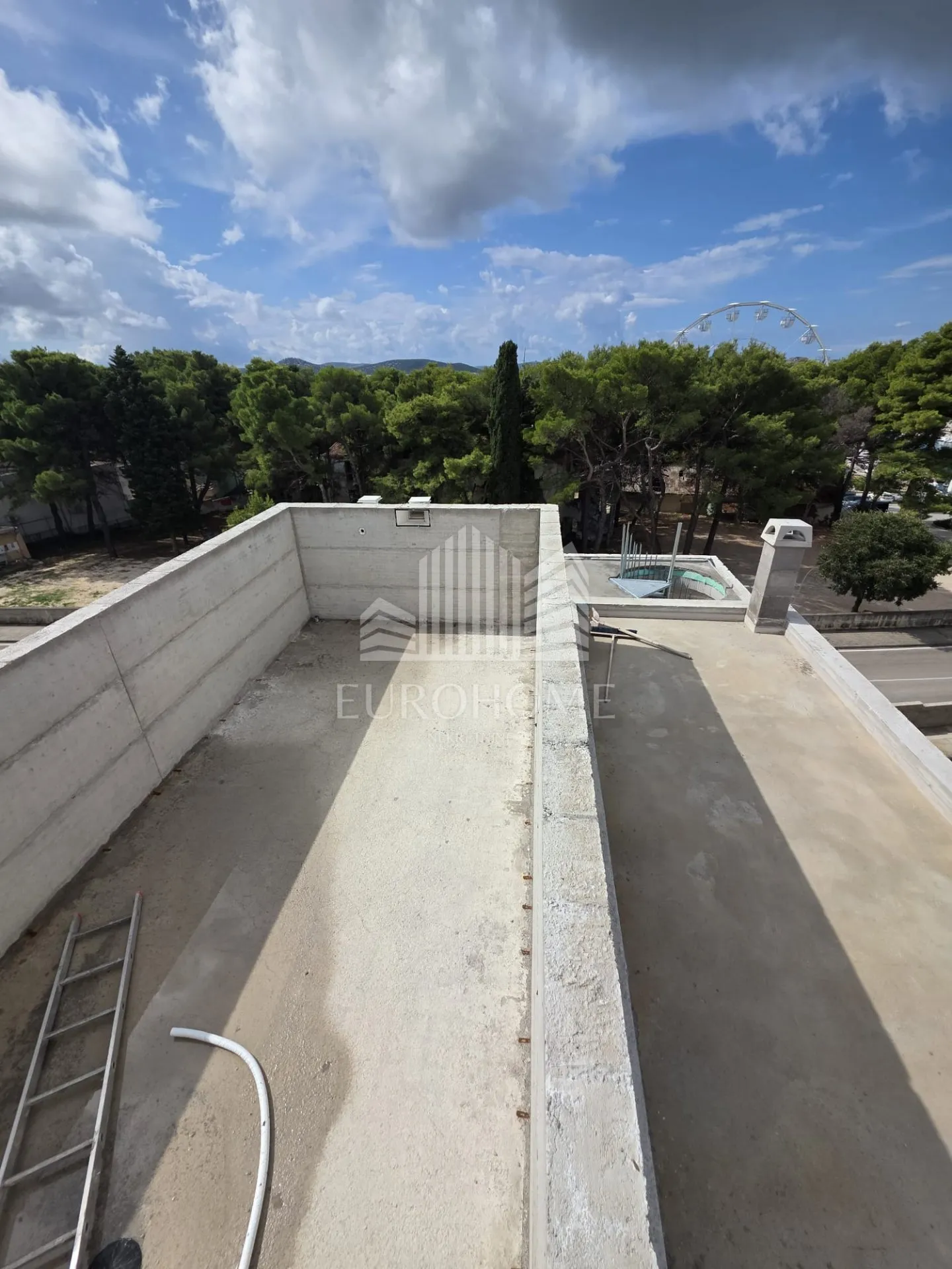 vodice- top prilika- penthouse, bazen, garaža, 217.24m2 - slika 4