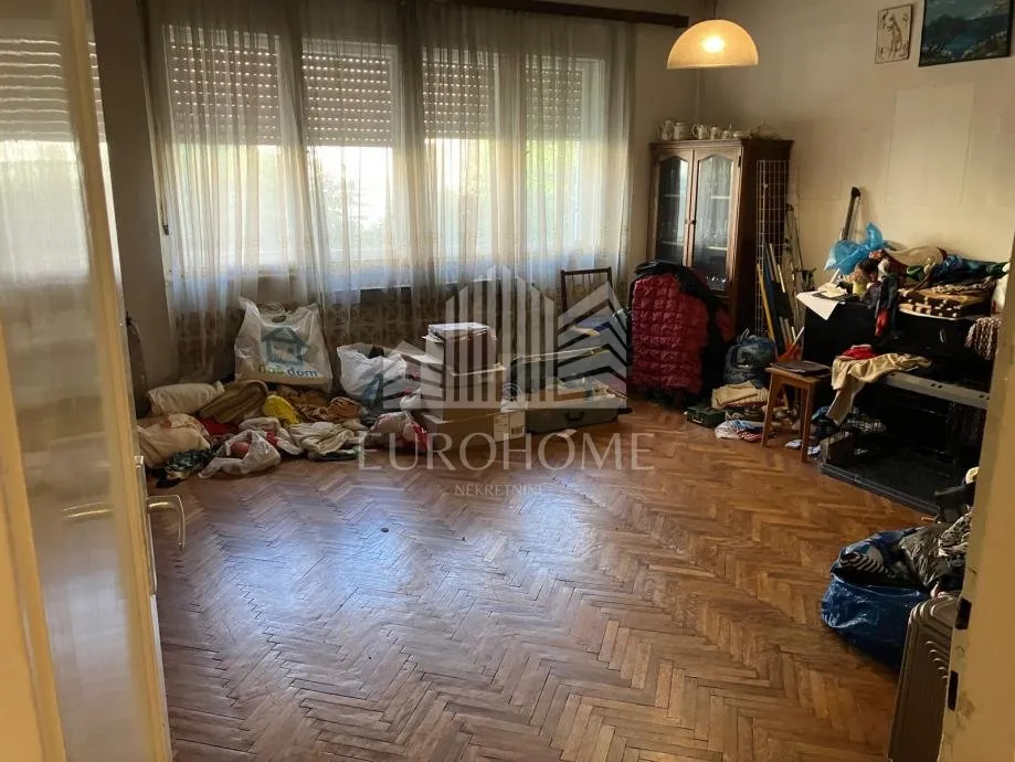 2,900€/m2 .. 3s stan za adaptaciju 86m2 sa terasom - trešnjevka - - slika 1