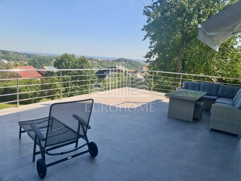 mikulići - kuća na tri etaže 1.607€/m2 - slika 25