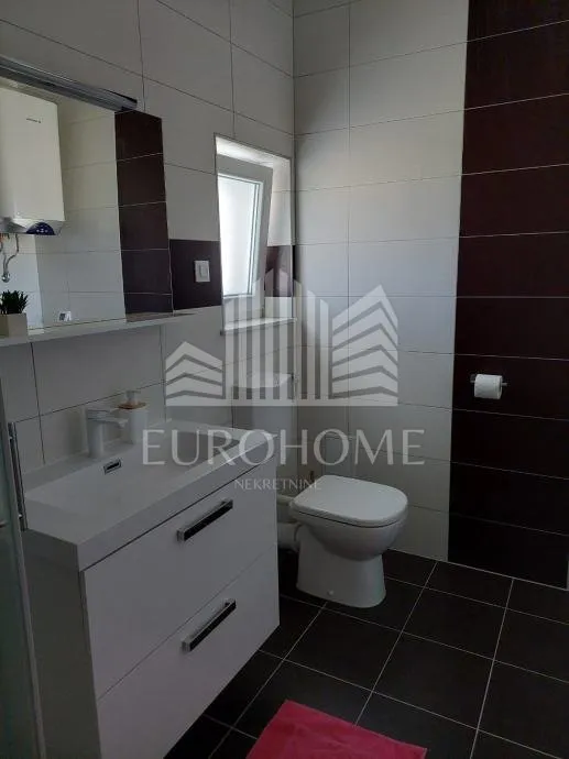 pag, košljun, 2 renovirana apartmana 120m od mora+ 2 parkirna mjesta - slika 11