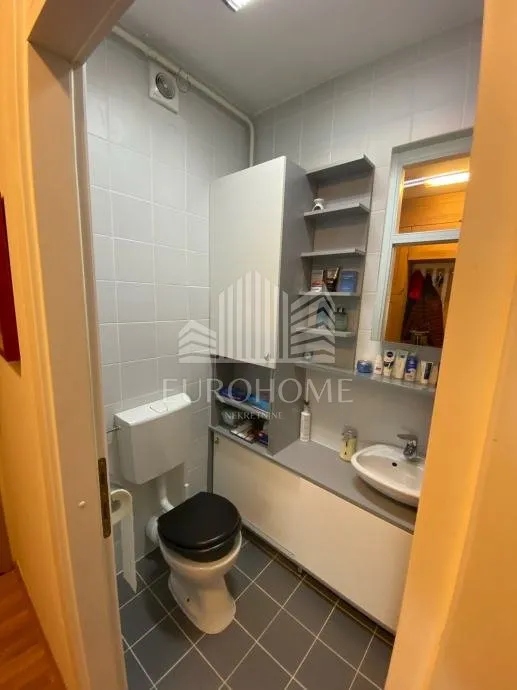 potpuno namješten suvremen 4s stan + dvije garaže + spremište, 110 m2, huberttova - slika 16
