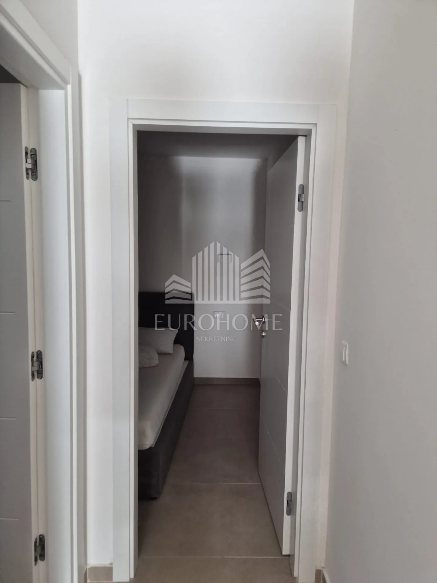 novalja-škuncini stani,novogradnja s pogledom na more, 60m2 - slika 12
