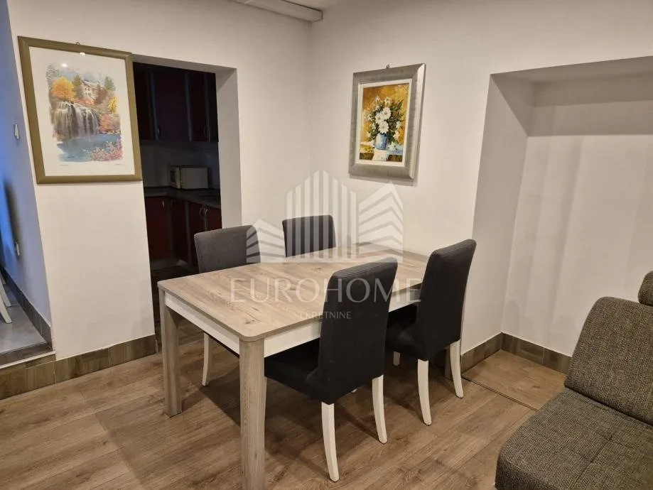 prilika! donji grad – na top lokaciji u centru grada 2500€/m2 - slika 2