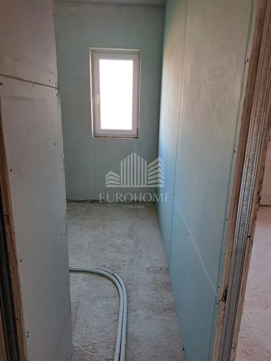 novogradnja, murvica kuća sa bazenom 256m2, 1835€/m2 - slika 11