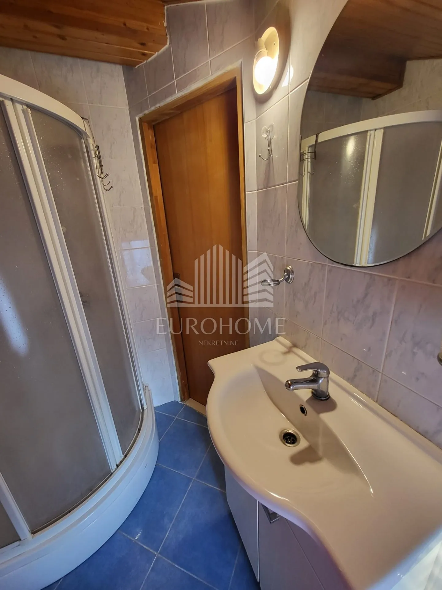 voštarnica, dvoetažni stan u centru! (88,69 m2) - slika 16