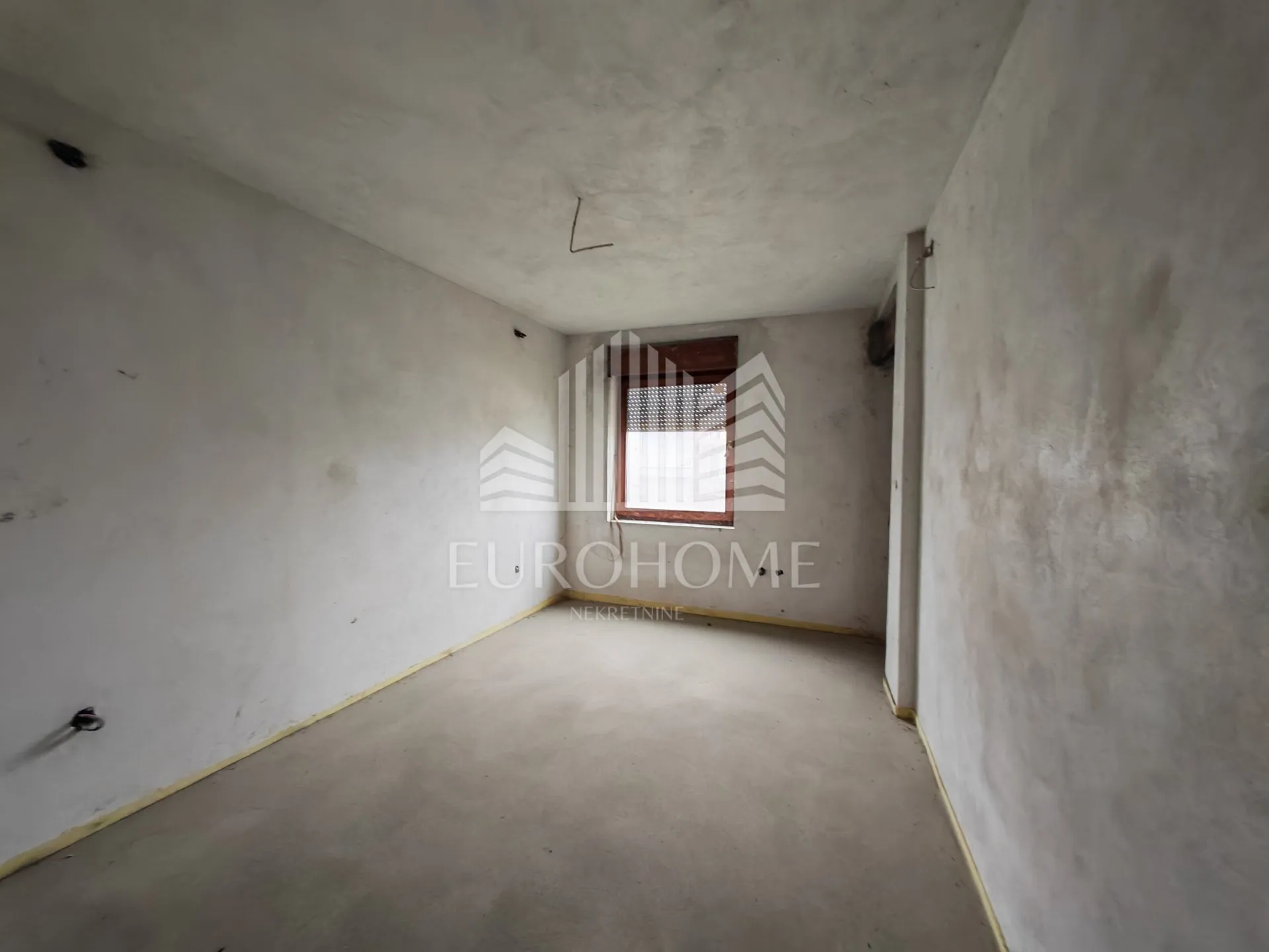 kuća 763€/m2- 4-6 stambenih jedinica,485 m2, velika mlaka - slika 5