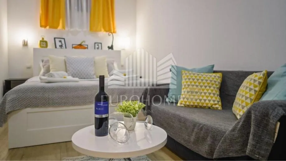 moderno namješten dvosoban stan na odličnoj lokaciji - palmotićeva - slika 4