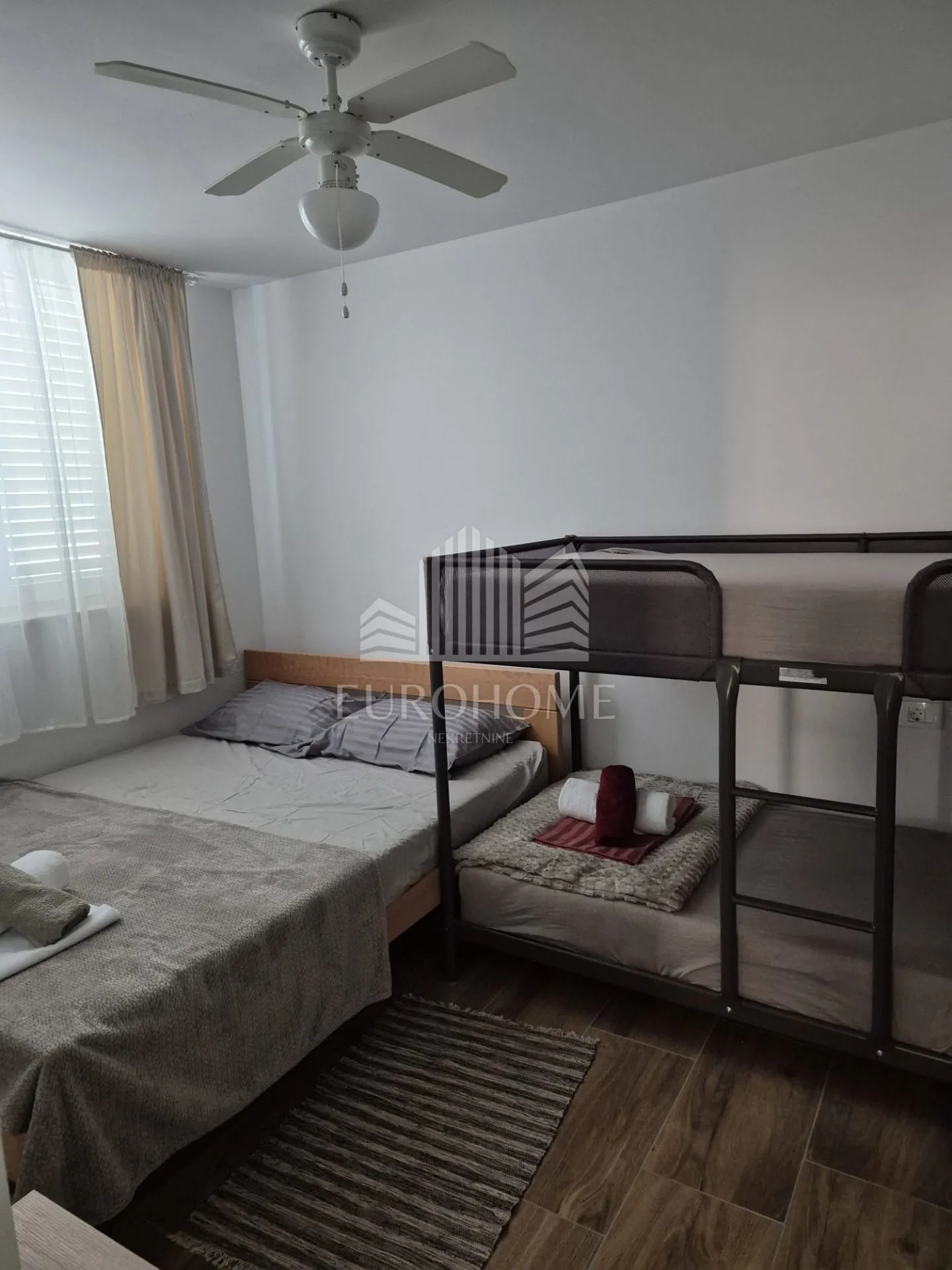 gajac, škuncini stani, apartman s bazenom, kompletno namješten! - slika 11