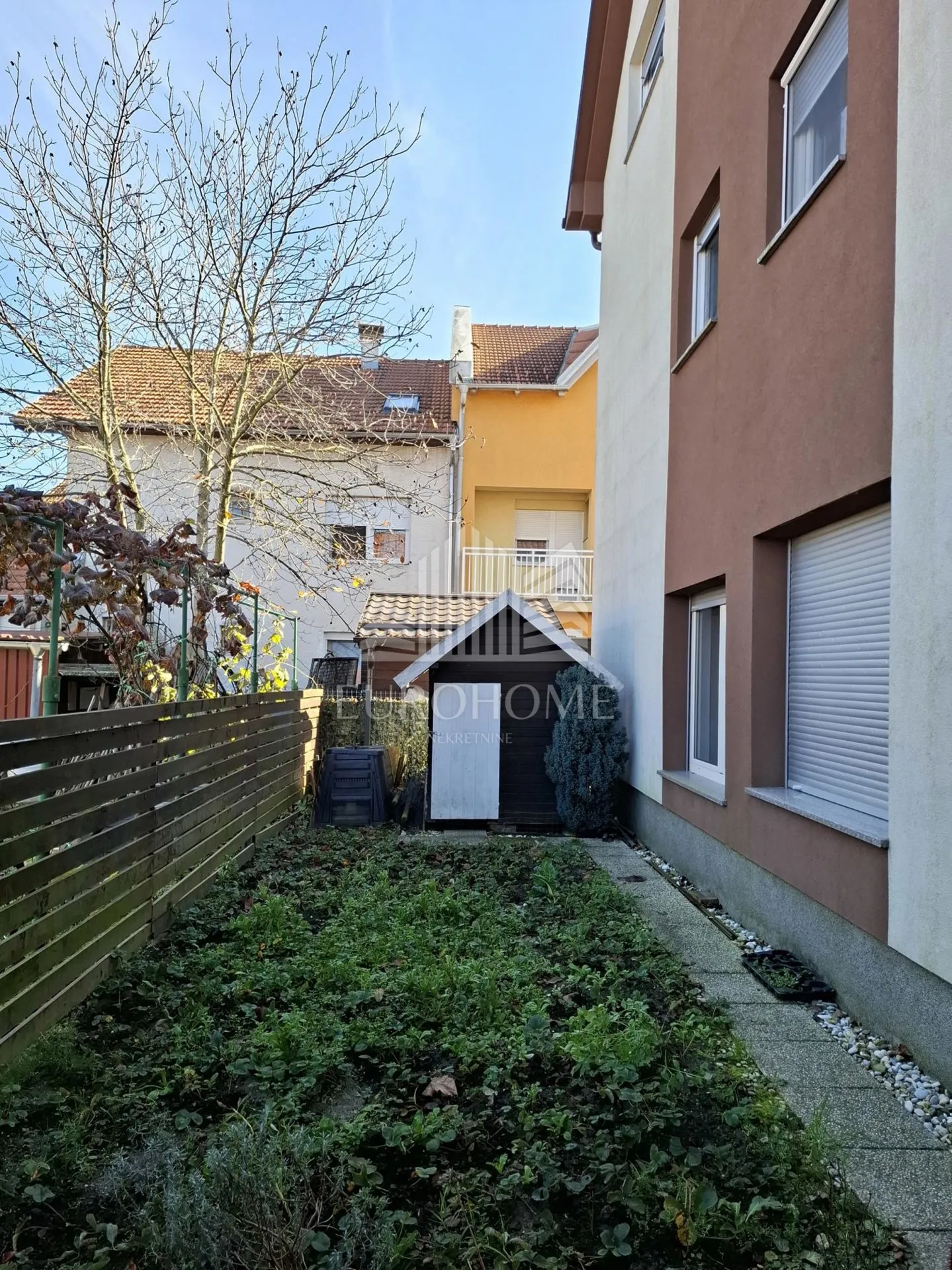 4s stan ,72,60 m2, velika mlaka - slika 11