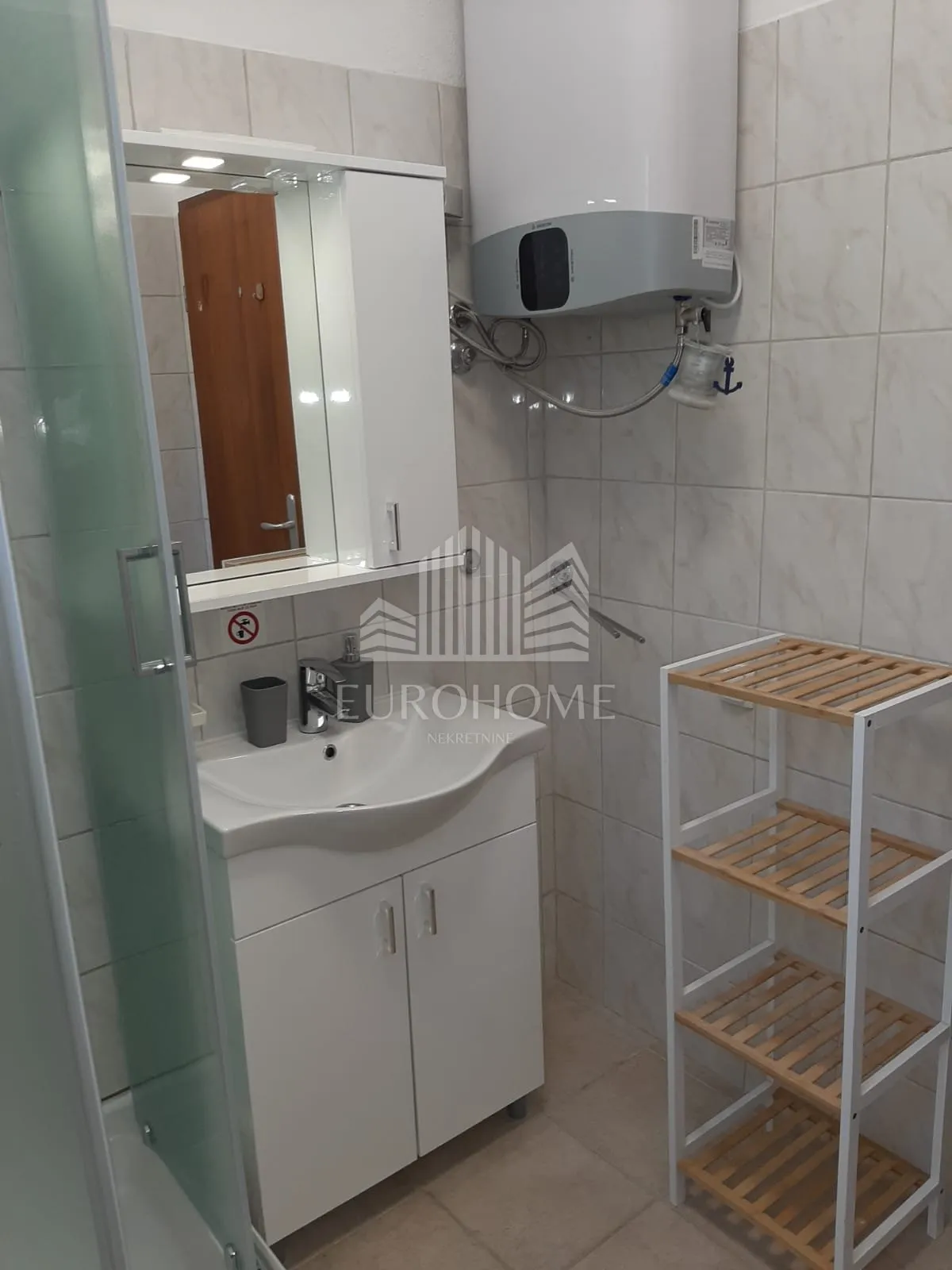 rogoznica-kanica kuća s bazenom 130 metara od mora - slika 11