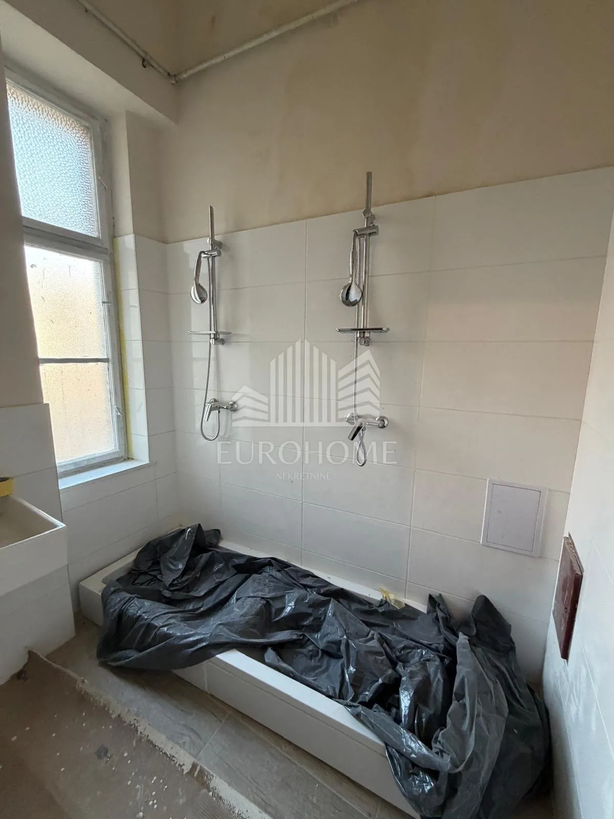 najam za radnike(max70) zgrada 7 stanova,medveščak, 19 €/m2 - slika 12