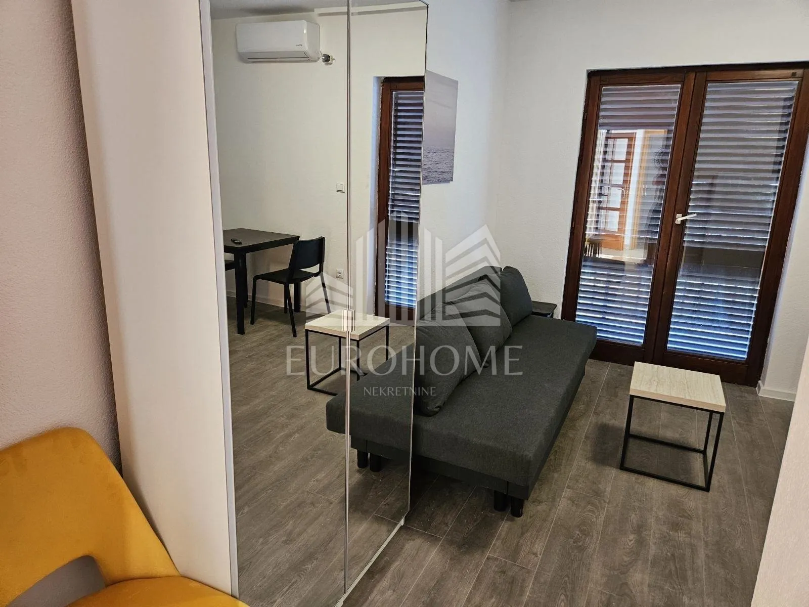 seget vranjica- 3 apartmanske jedinice u jednoj, 80m2 - slika 3