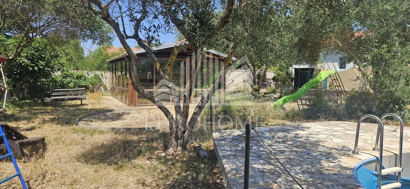 zadar- okolica- oaza mira, kuća sa bazenom, 1000m okućnice - slika 7