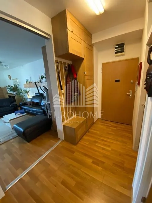 potpuno namješten suvremen 4s stan + dvije garaže + spremište, 110 m2, huberttova - slika 7