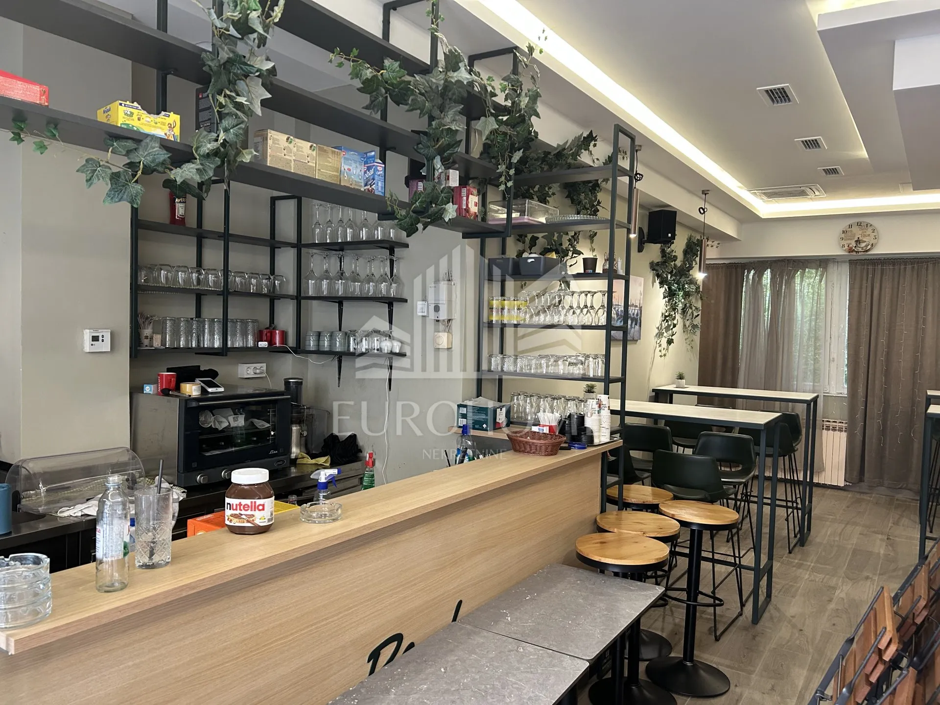 renoviran i opremljen poslovni prostor od 70m² u centru zagreba - slika 27