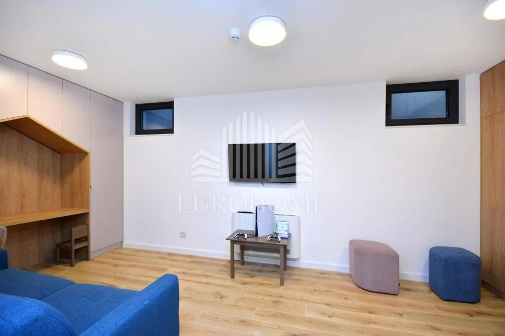 split, moderna villa, panoramski pogled, 223m2 - slika 32
