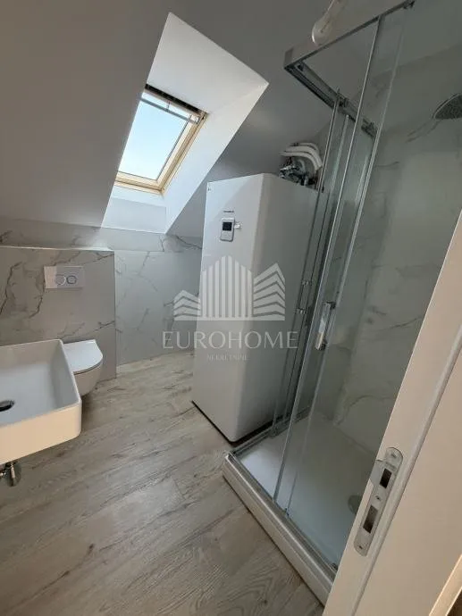 3-soban stan 90 m², lođa, 2 kupaonice, 2pm - slika 11