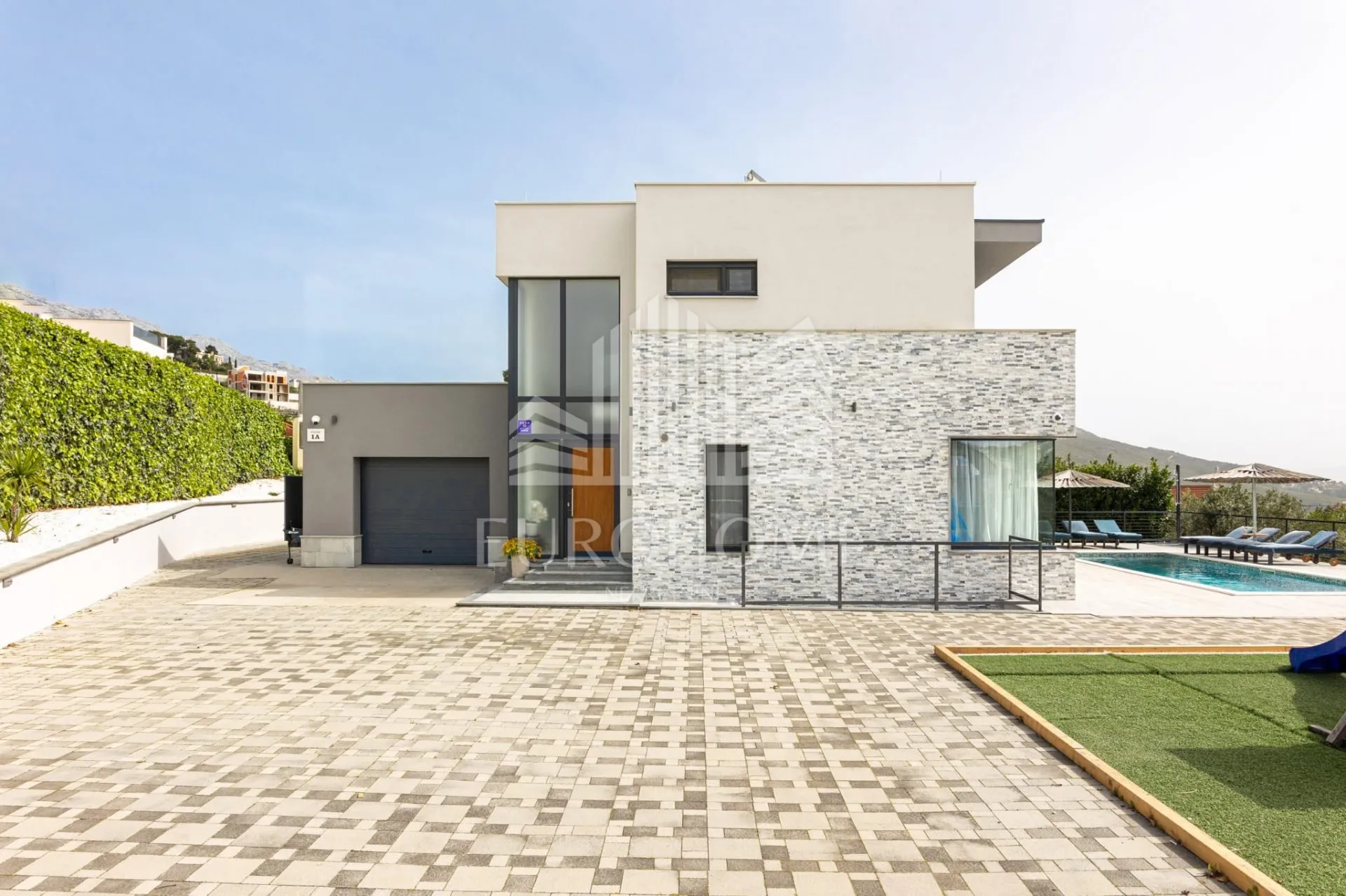 split, impresivna villa, 4 spavaće sobe, 195m2 - slika 46
