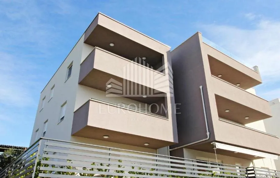 zadar, mocire, komforni stan s vrtom, 45m2 - slika 1