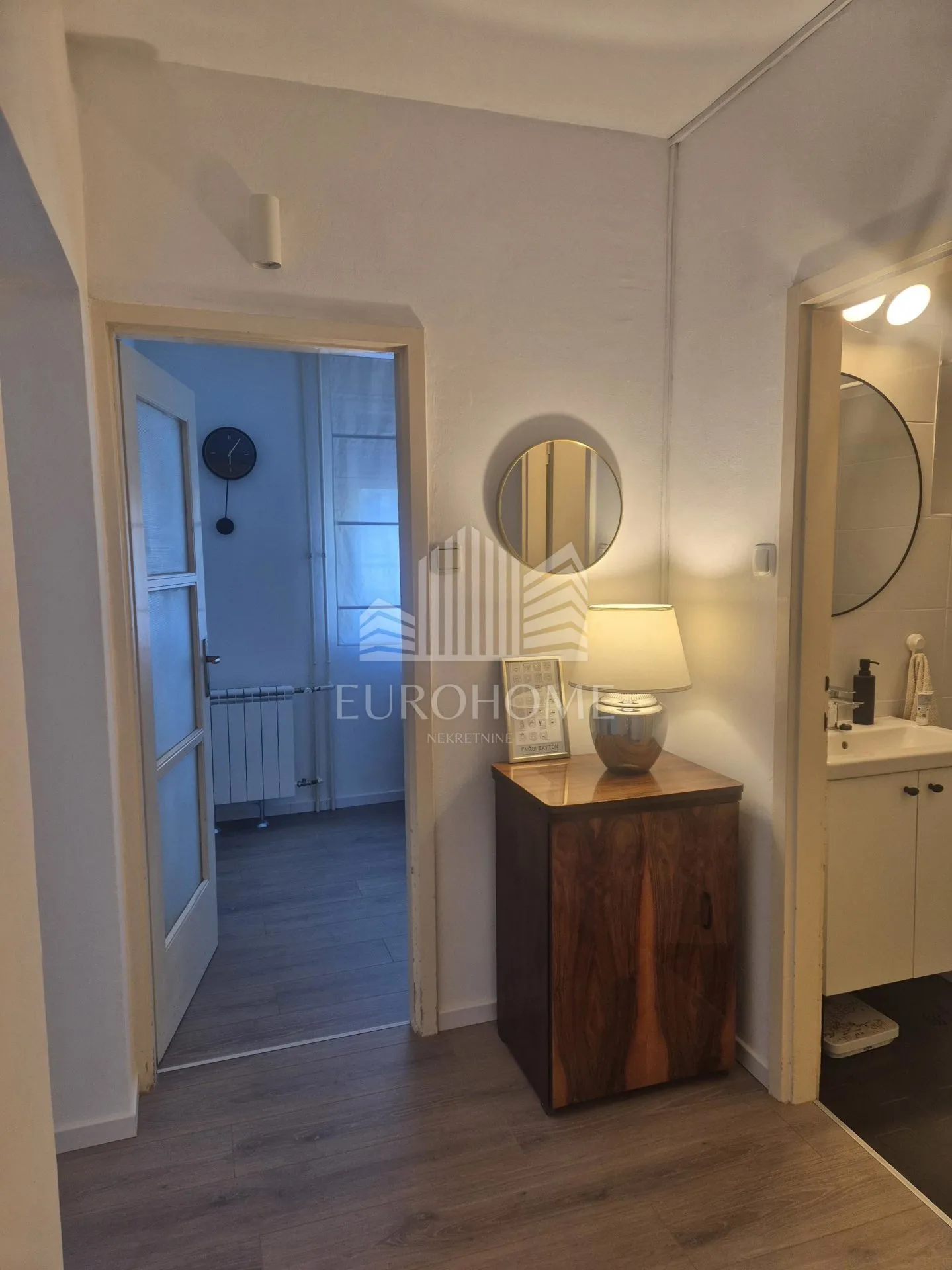 namješten dvosoban stan 60m2 - ferenščica - - slika 6