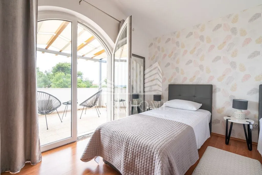 split, villa za najam, kaštel novi (21.10.2026. – 1.5.2027.) - slika 8