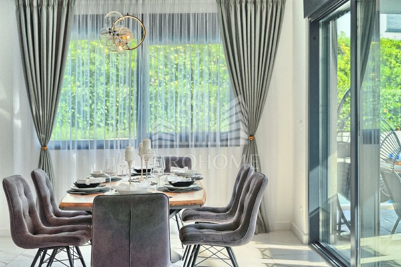 split, strožanac, villa u privatnom elitnom kompleksu, bazen, garaža, 350m2 - slika 13
