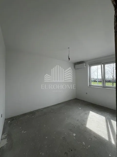 osijek, novogradnja, uske njive, 2800€ - slika 8