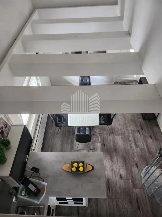 prilika!! namještena kuća sesvete, 1640€/m2 - slika 3