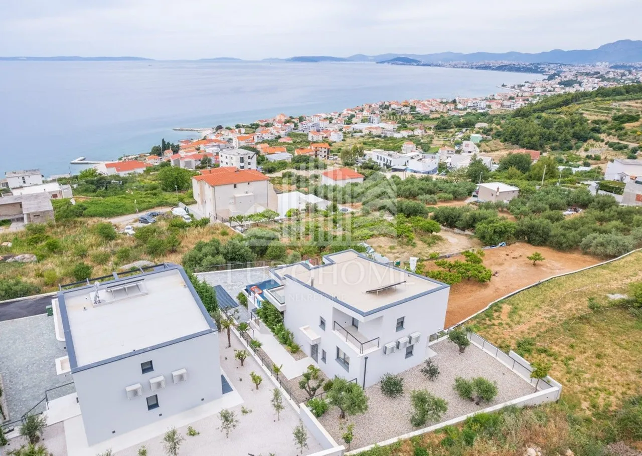 split, podstrana, urbana villa 300m od mora - slika 33