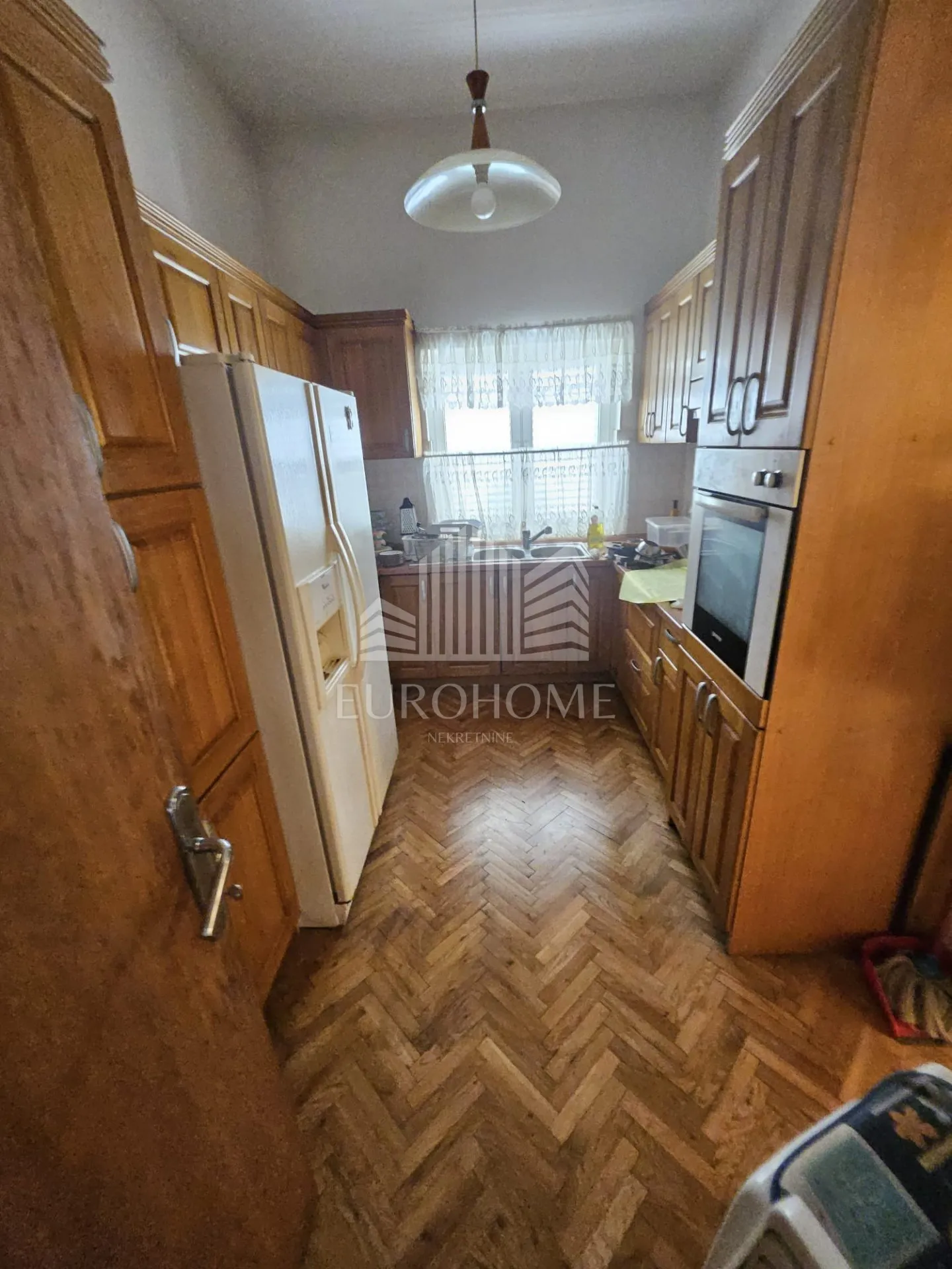 ekskluzivno na tržištu, višnjik- kuća trokatnica;905€/m2 - slika 3