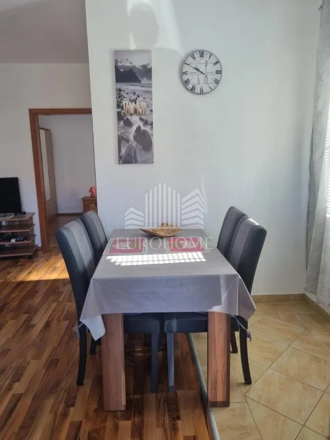 vir, uređena kuća sa 6 apartmana, 390m2 - slika 15