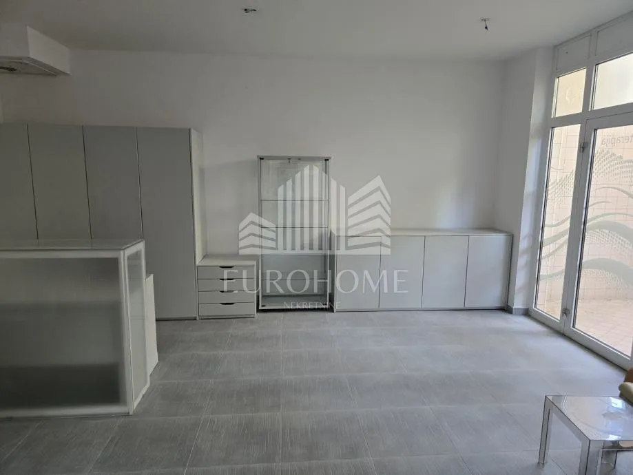 Gupčeva zvijezda – 154 m² u odličnoj zgradi - 1.750€/m2 - Zagreb