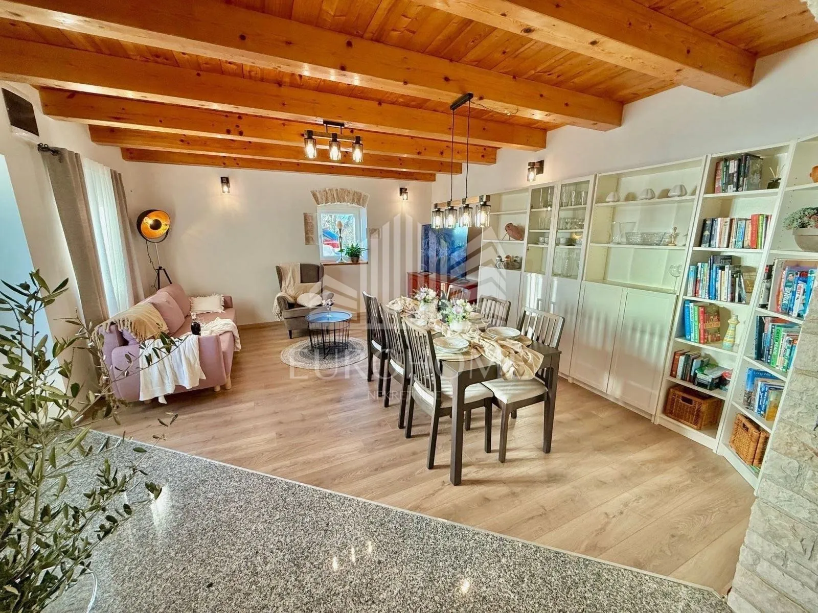 istra, villa s bazenom, terasom i ljetnom kuhinjom, barban, manjadvorci - slika 5