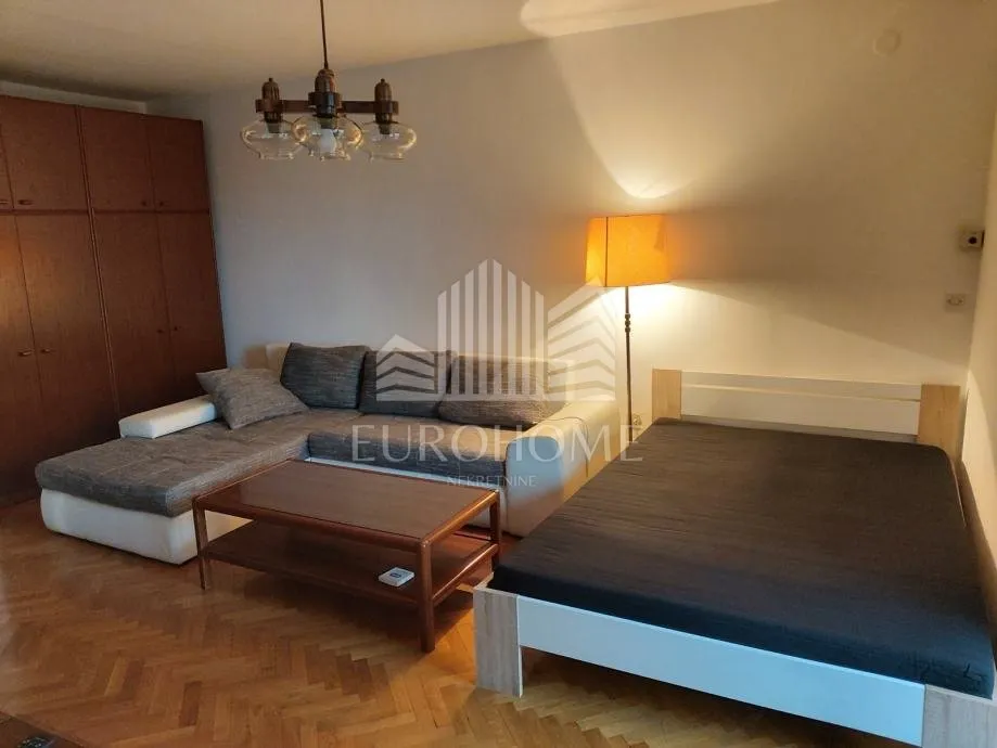 kvaternikov trg, 1s stan 41,47 m2 – lođa, parking! - slika 2