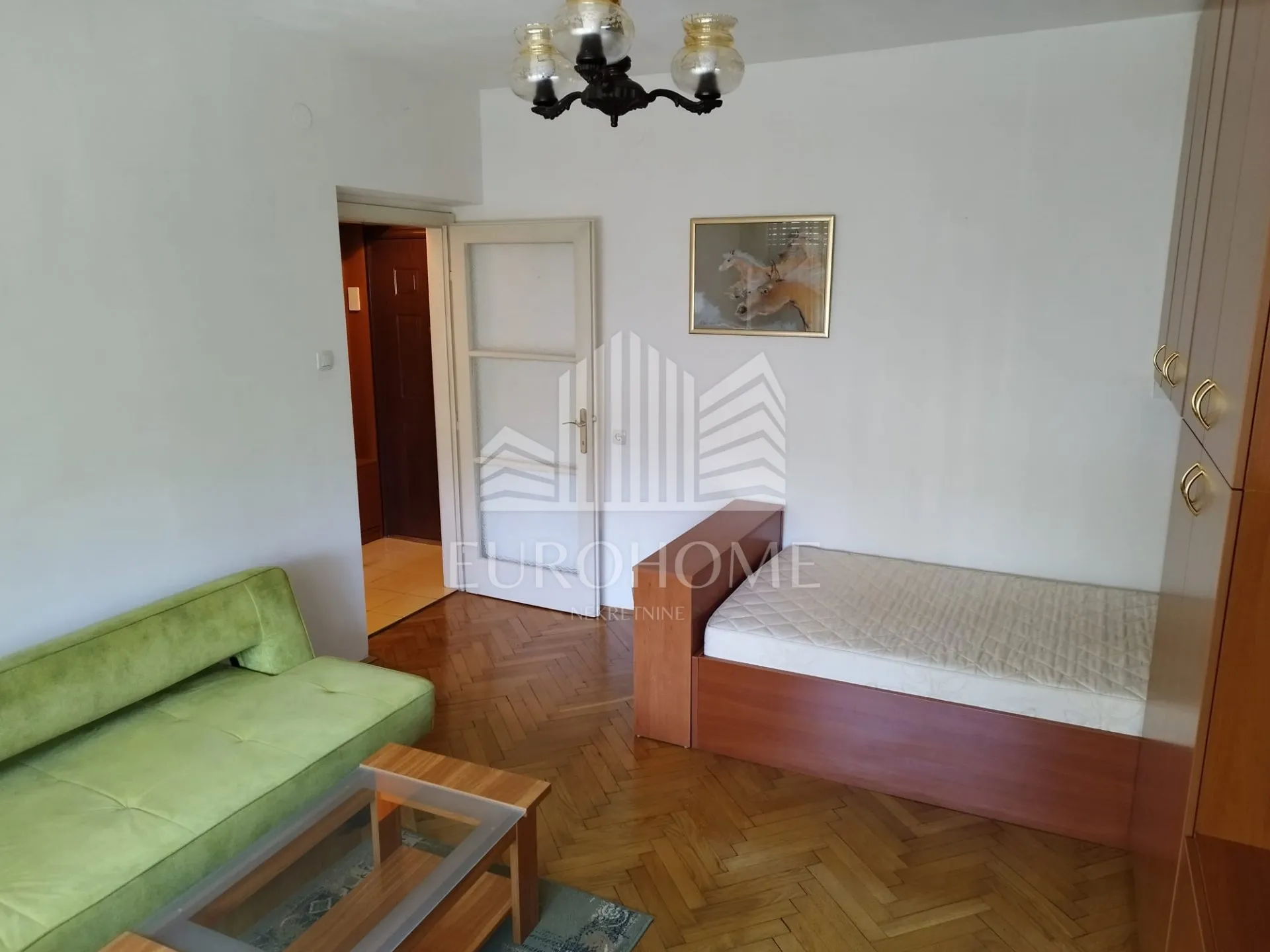1s stan, 30 m2 za najam,centar, vodnikova - slika 2